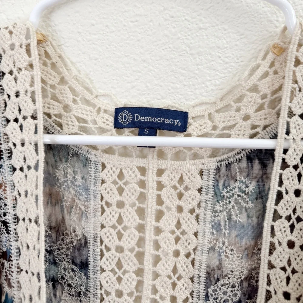 Democracy Boho Embroidered Crochet Lace Open Cardigan Poncho Women’s Size Small